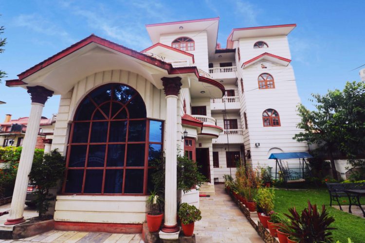 LUXURIOUS HOUSE FOR RENT IN BHAISEPATI AWAS