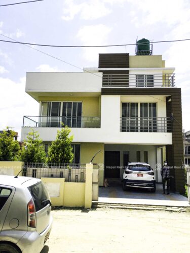 house for rent inside a colony in nakhu