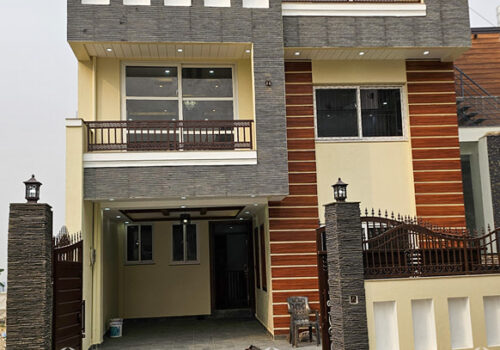 HOUSE FOR SALE