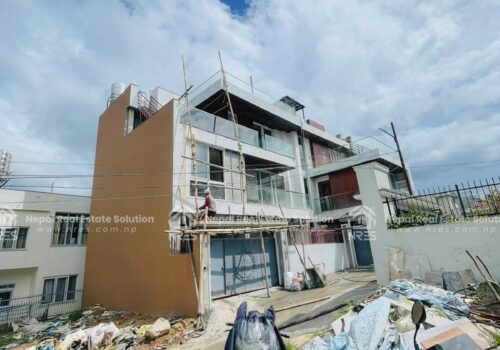 HOUSE FOR SALE
