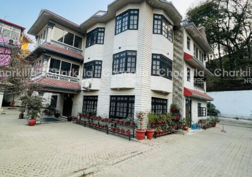 Big Mansion for rent in Hattiban