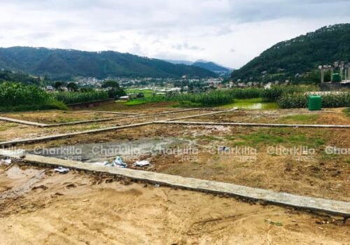 3 AANA + PLOTTED LAND FOR SALE